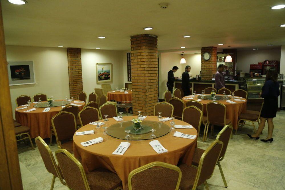 Villa Caceres Hotel Naga  Eksteriør billede