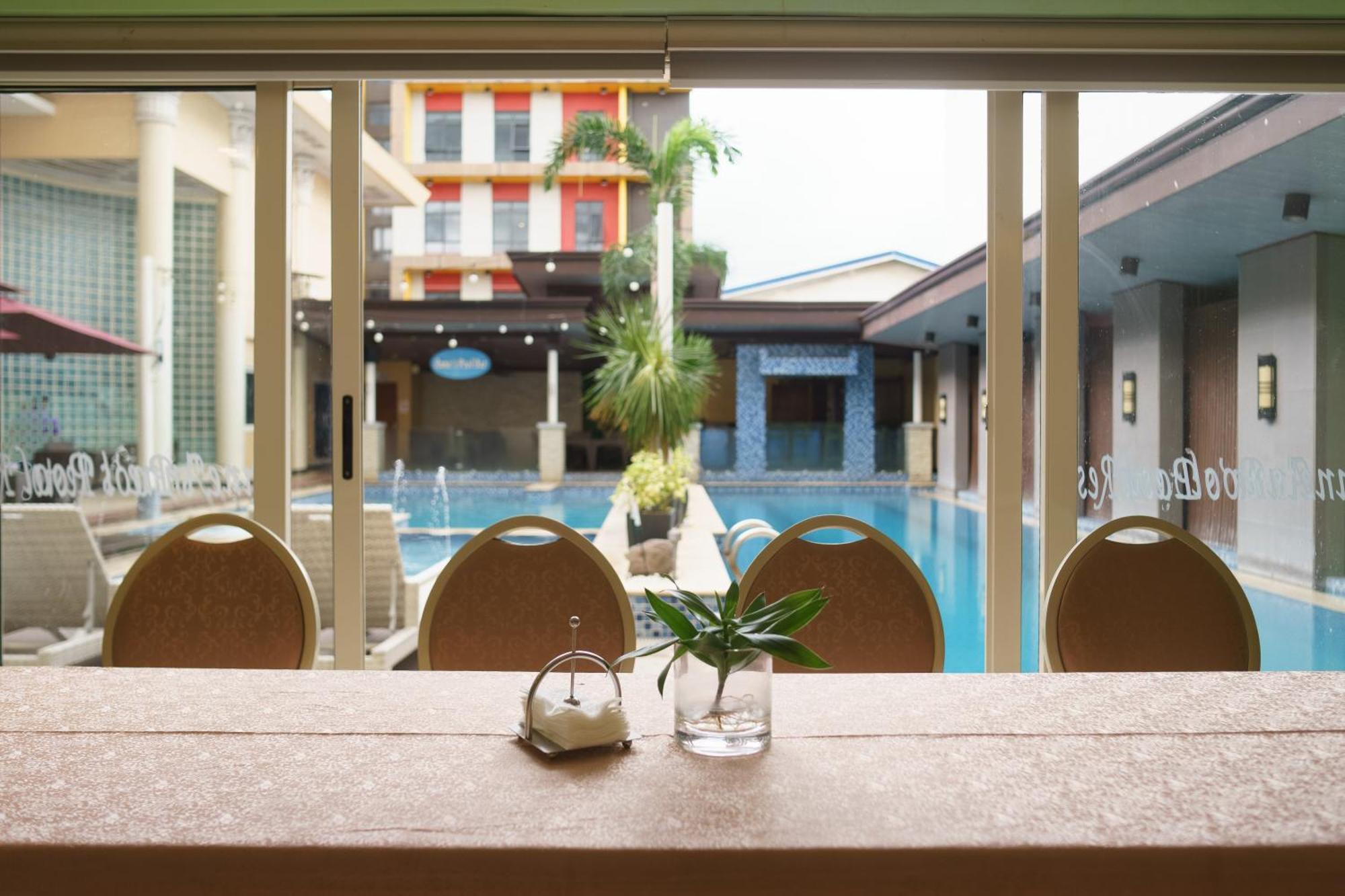 Villa Caceres Hotel Naga  Eksteriør billede