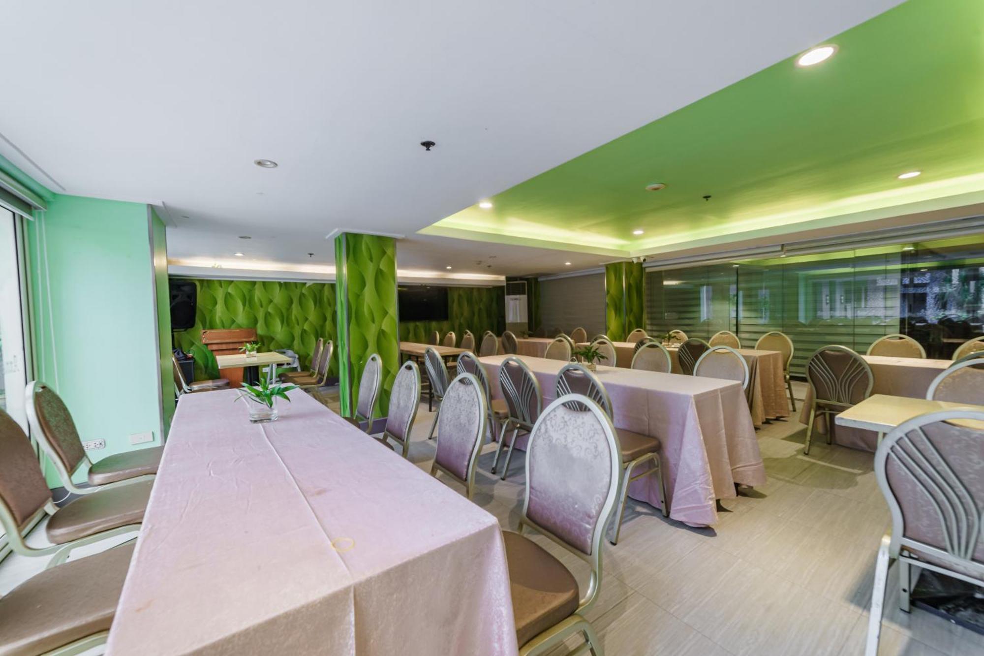 Villa Caceres Hotel Naga  Eksteriør billede