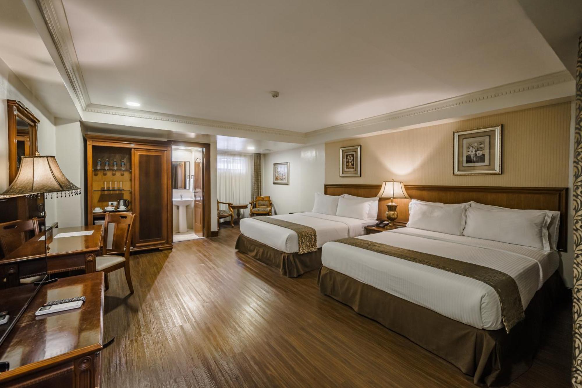 Villa Caceres Hotel Naga  Eksteriør billede